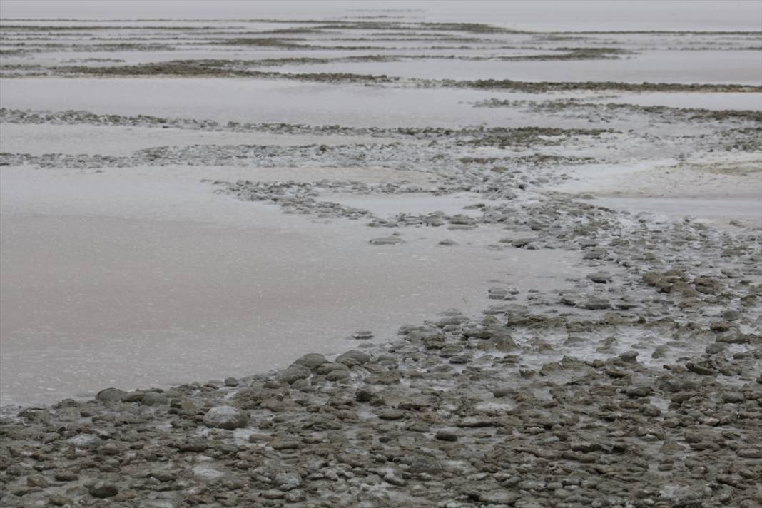 Tuz Gölü can çekişiyor! 130 bin futbol sahasından 13 bine düştü 20